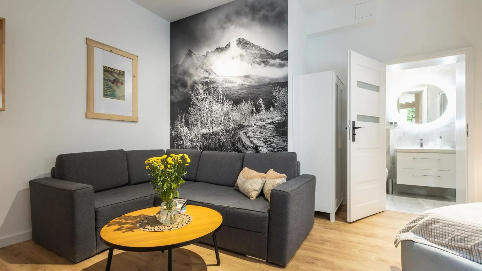 Apartamenty Krupowki 4 Zakopane Apartment